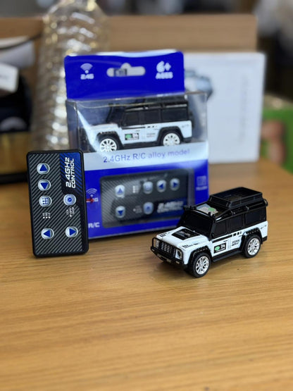 Mini 2.4GHz Remote Control Alloy SUV Car – Pocket Size RC Off-Road Vehicle for Kids