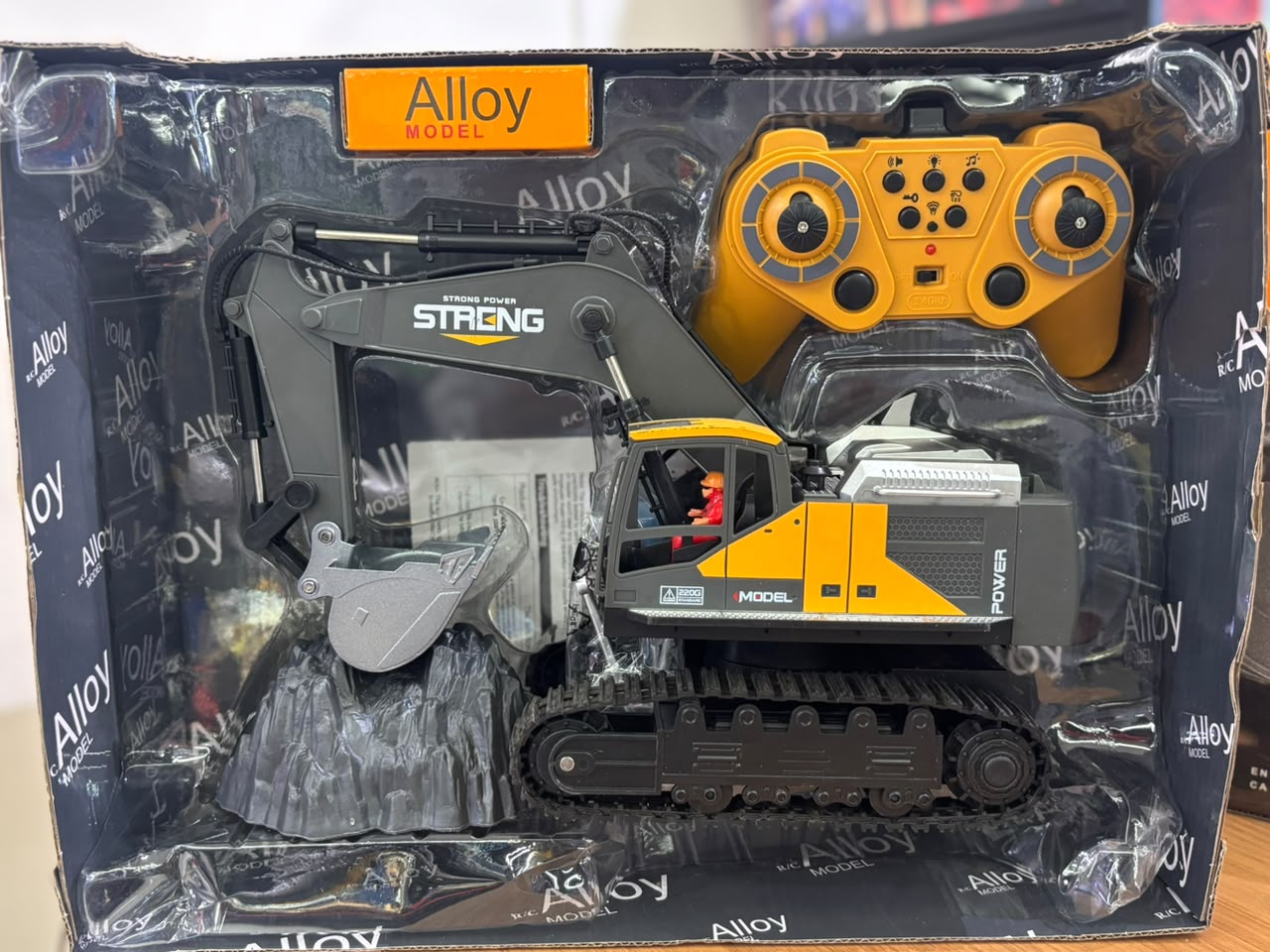 Remote Control Excavator Toy for Kids – Alloy Construction Digger with Lights & Sound