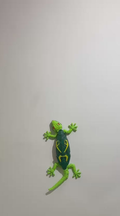 RC Wall Climbing Lizar